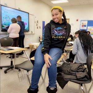 Meet your Posher, Carla